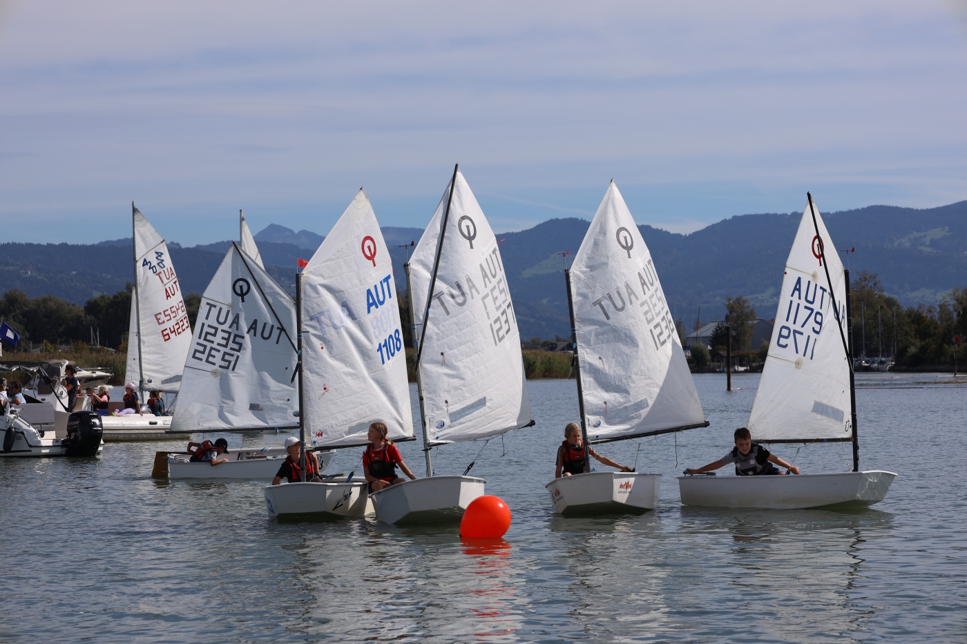 Opti-Race-241